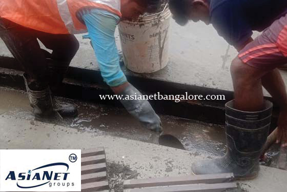 Drainage Chamber to Chamber Cleaning